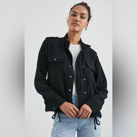 Rails Collins bomber jacket linen blend with floral patch embroidery. medium - Picture 2 of 10